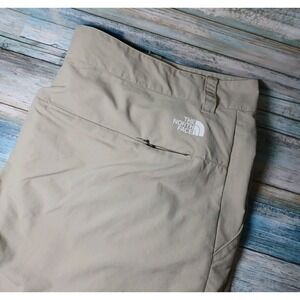 The North Face Mens Size 40 Khaki Hiking Shorts Outdoor Casual Lightweight